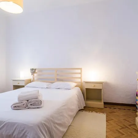 فيلة Casas Do Barrio