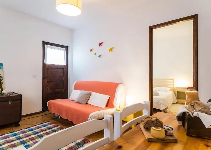 Casas Do Bárrio * Alcobaça